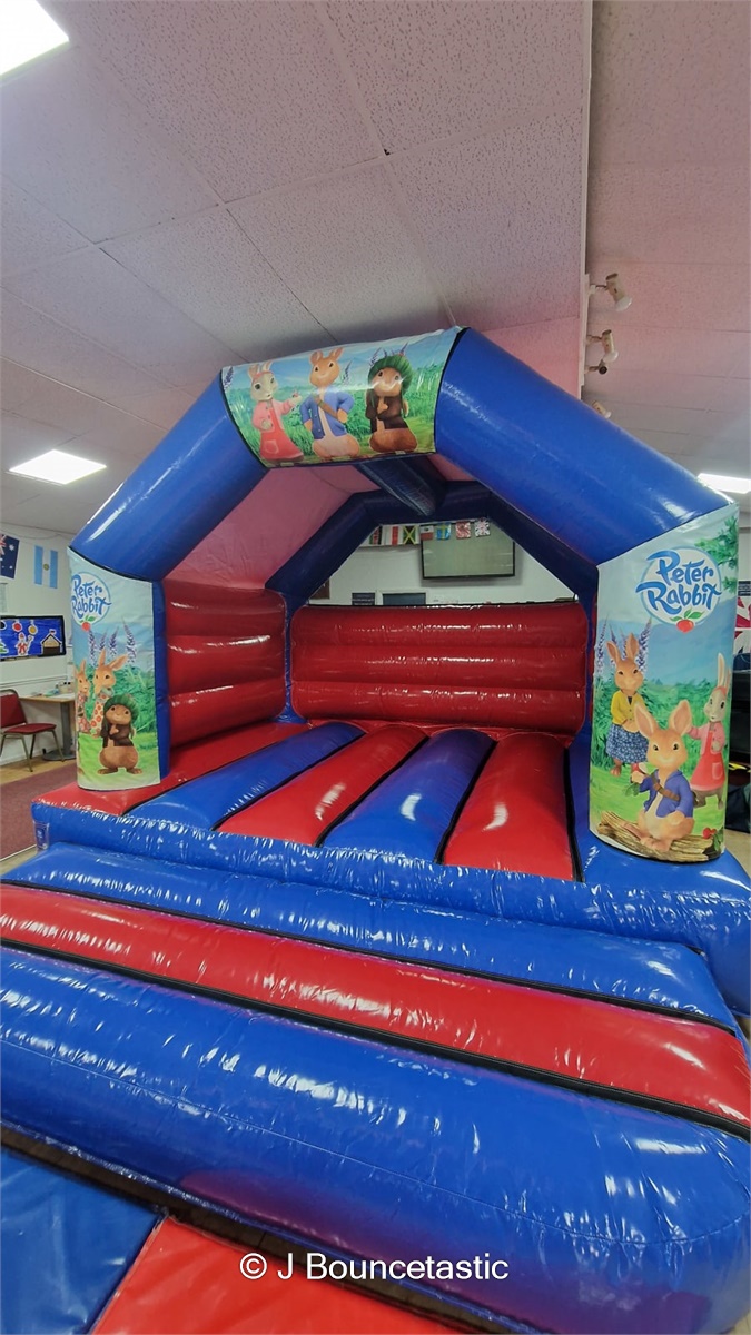 Peter Rabbit Bouncy Castle - Hire in Beverley | J Bouncetastic
